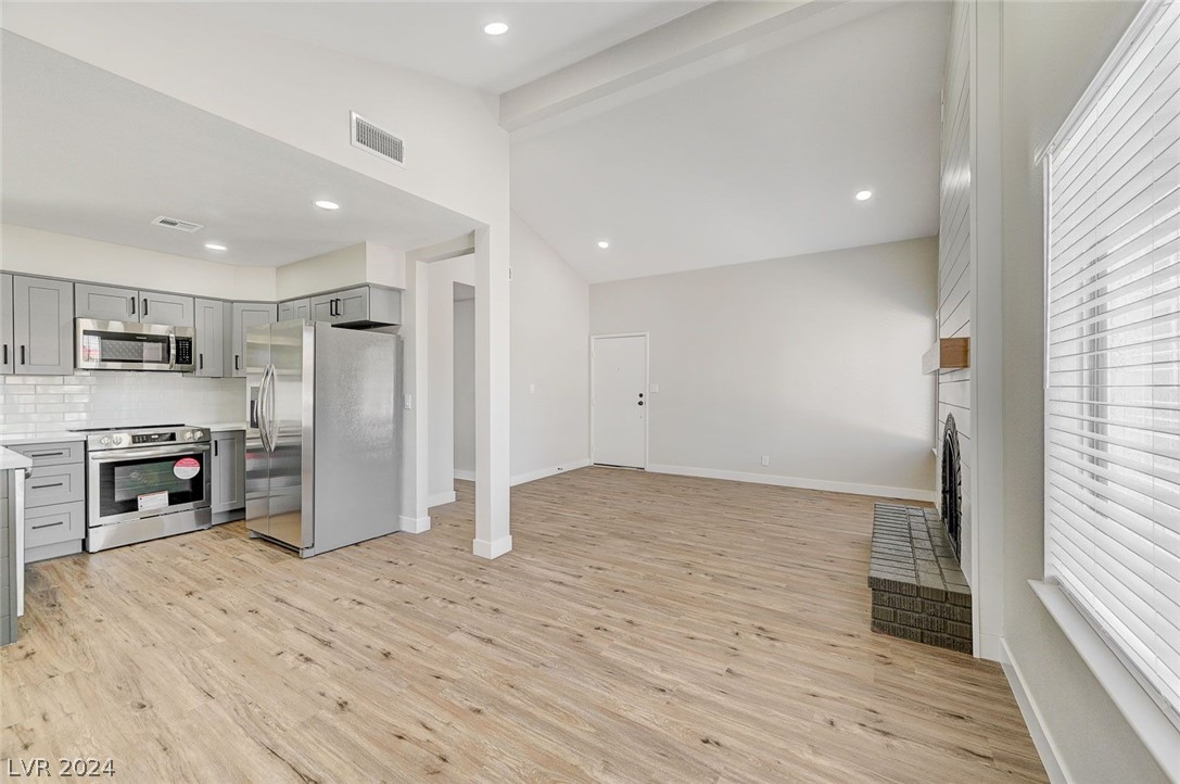 4013 Meadow Valley Lane