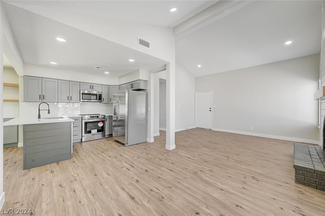 4013 Meadow Valley Lane