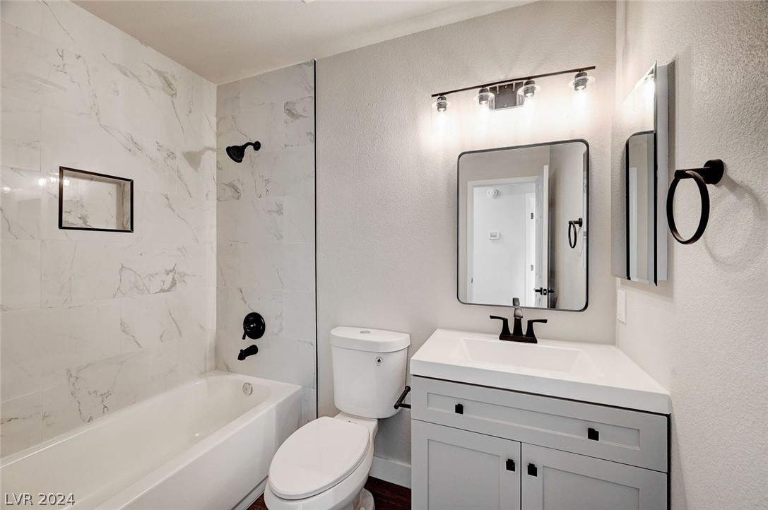 4013 Meadow Valley Lane