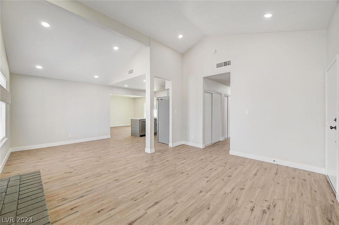 4013 Meadow Valley Lane