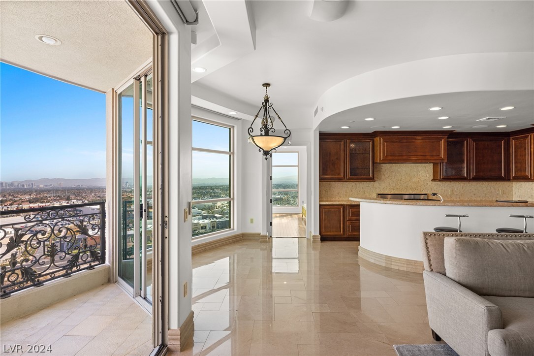 9103 ALTA Drive 1406