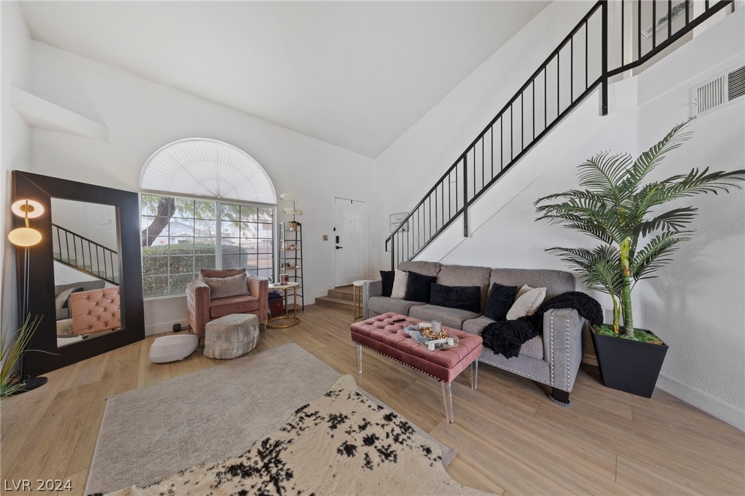 7908 Rosellen Avenue