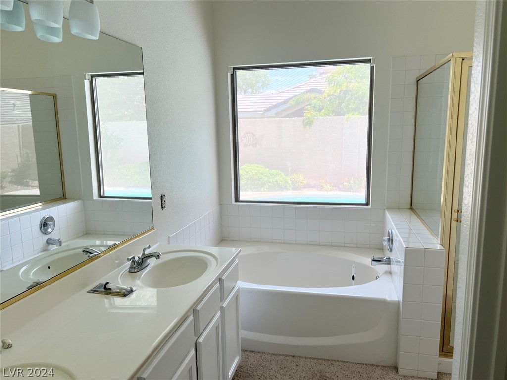 10381 Niagara Falls Lane