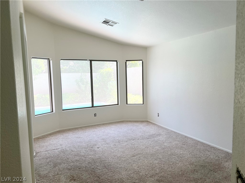 10381 Niagara Falls Lane