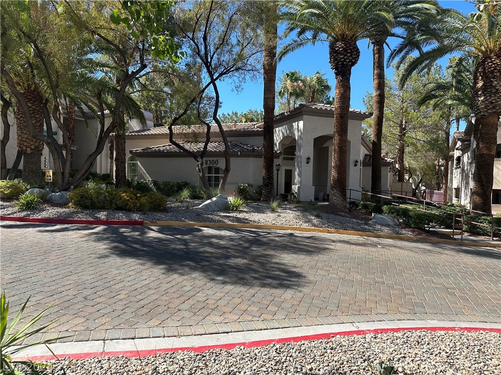 8304 Apple Glaze Avenue 104
