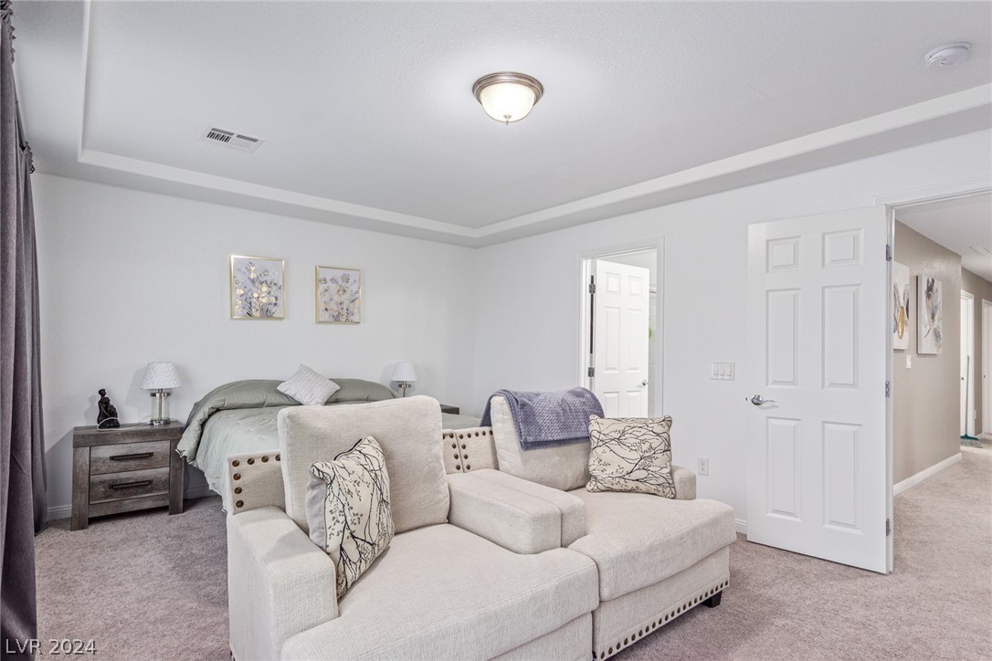 5904 Aurora Gold Avenue