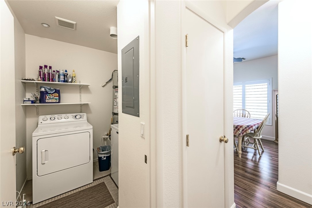 6543 Buster Brown Avenue 103