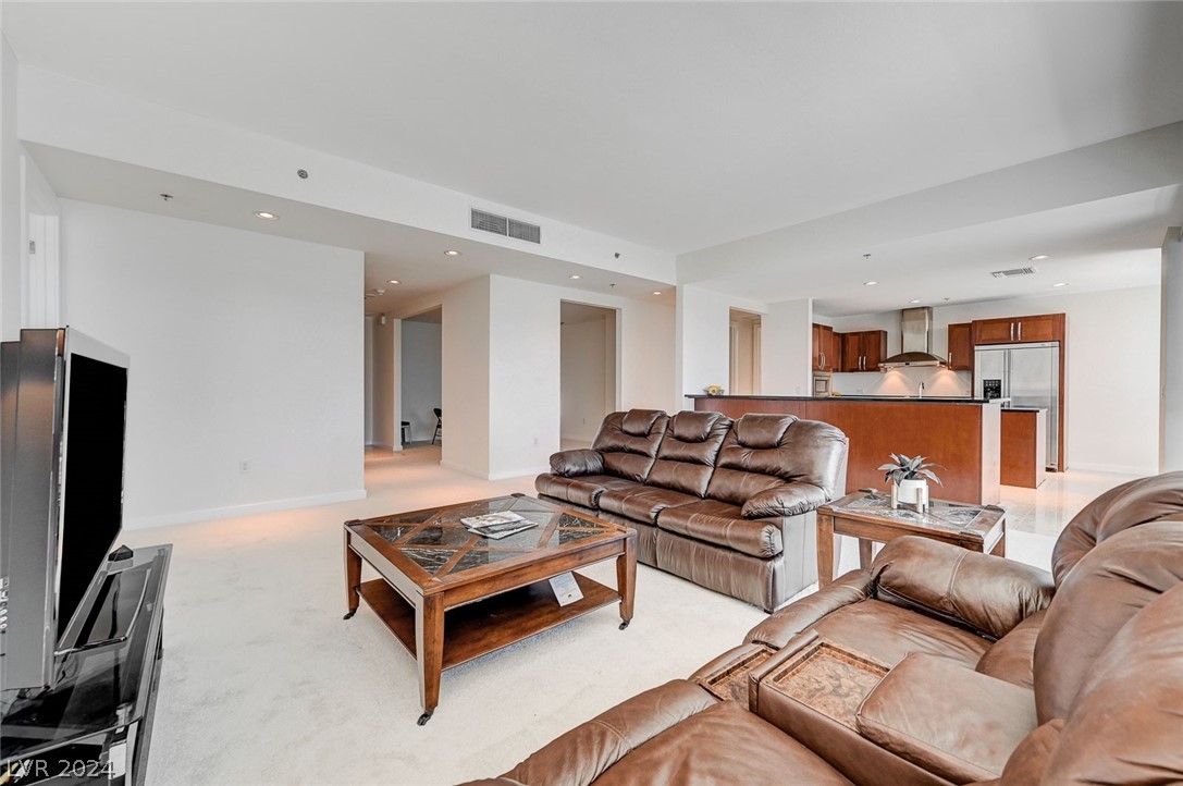 4575 Dean Martin Drive 2106