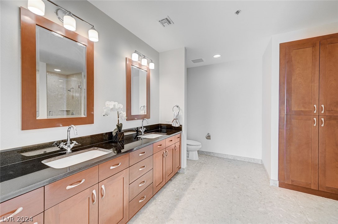 4575 Dean Martin Drive 2106