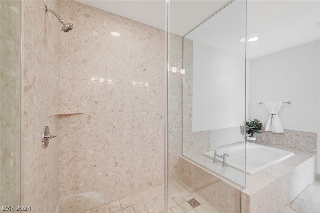4575 Dean Martin Drive 2106