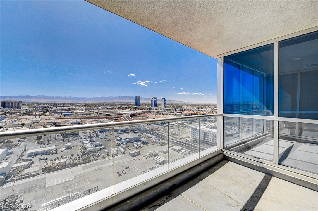 4575 Dean Martin Drive 2106