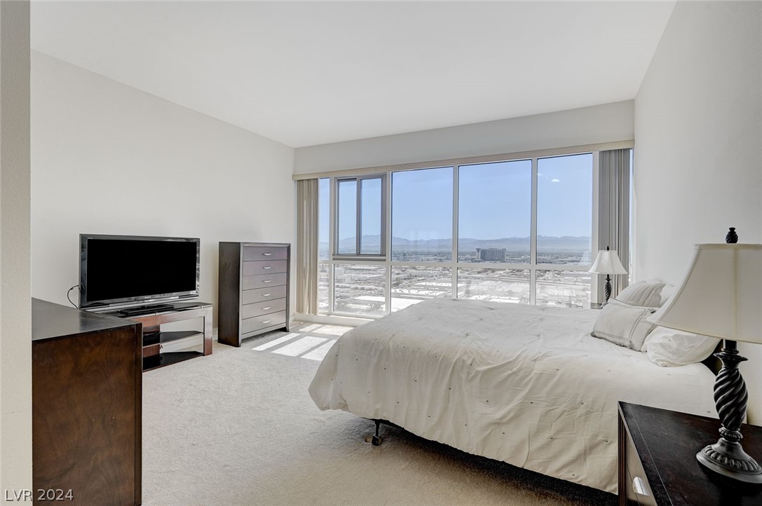 4575 Dean Martin Drive 2106