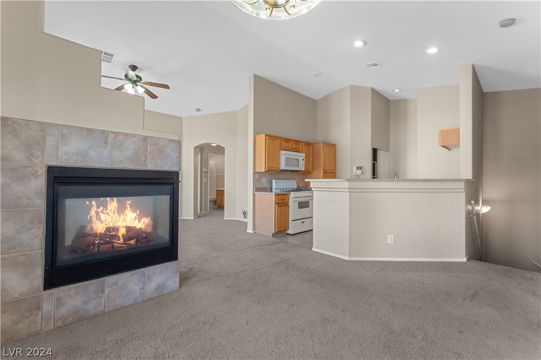 3504 Hazelnut Pine Place 1