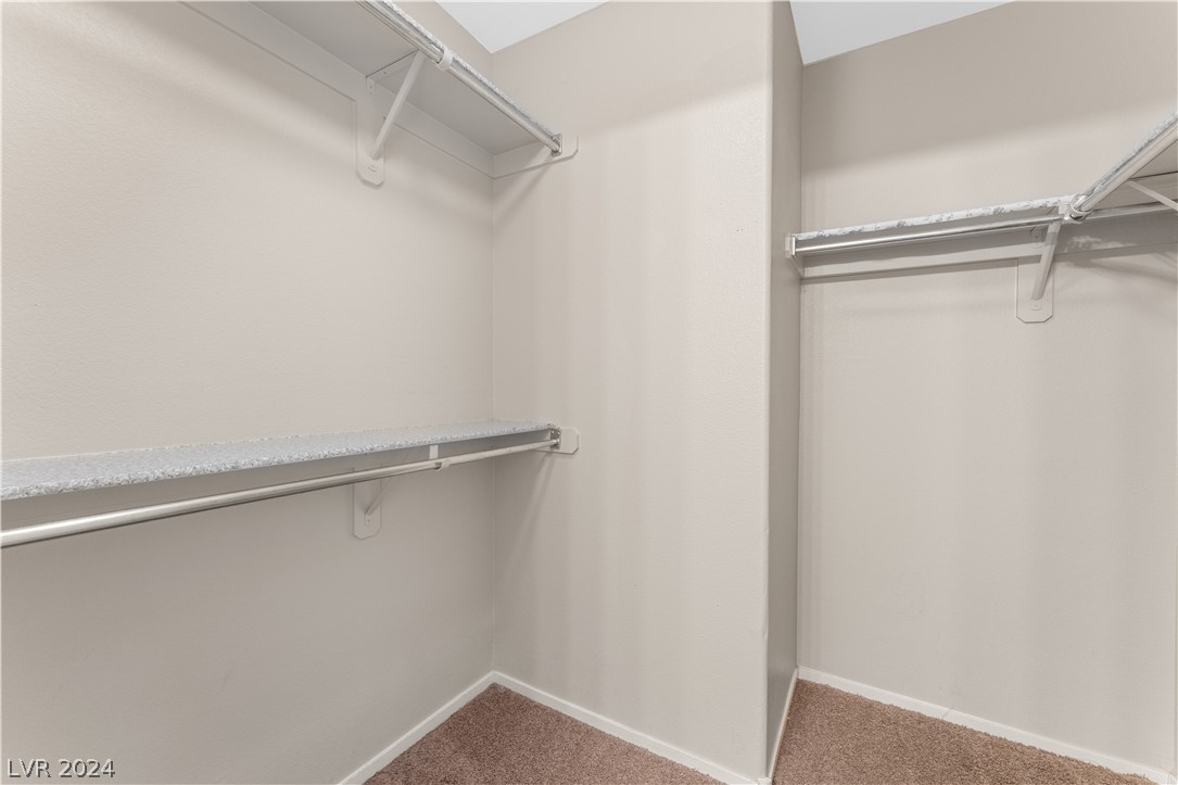 3504 Hazelnut Pine Place 1