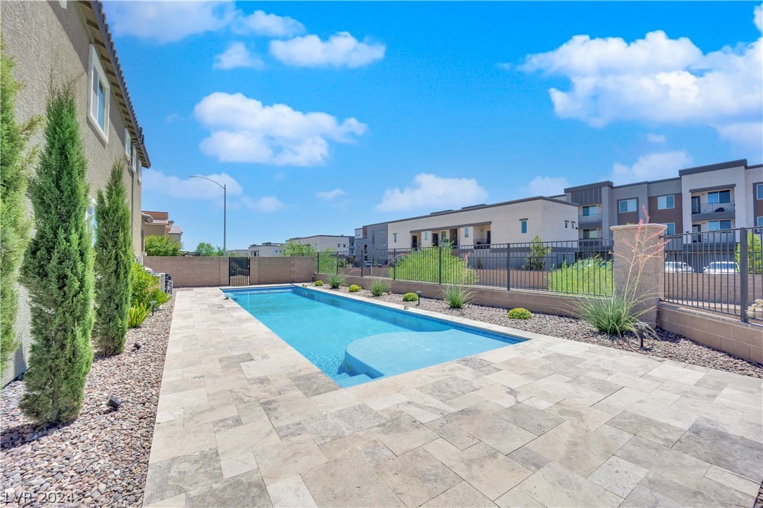 4562 Solitude Falls Avenue