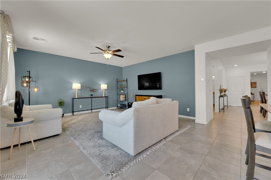 4562 Solitude Falls Avenue