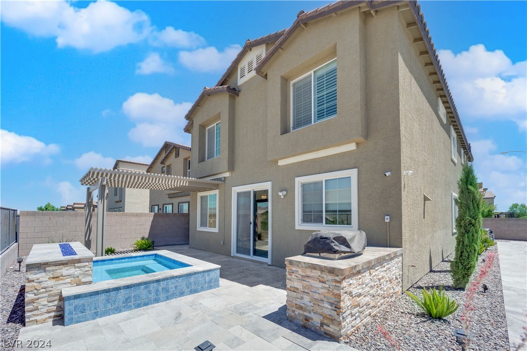 4562 Solitude Falls Avenue