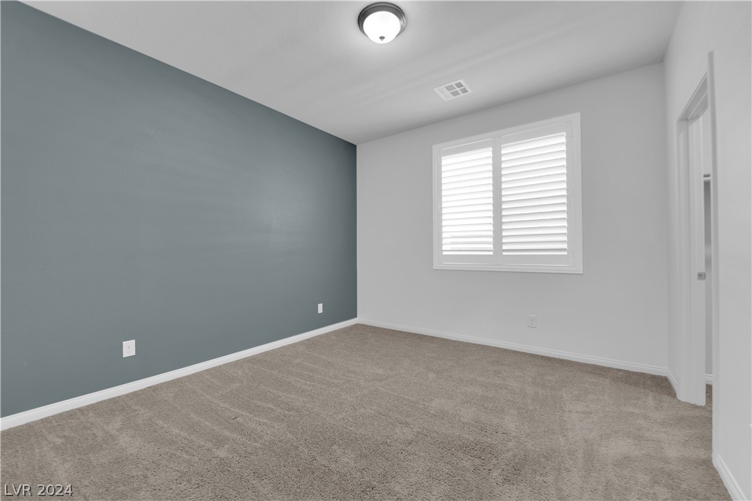 4562 Solitude Falls Avenue