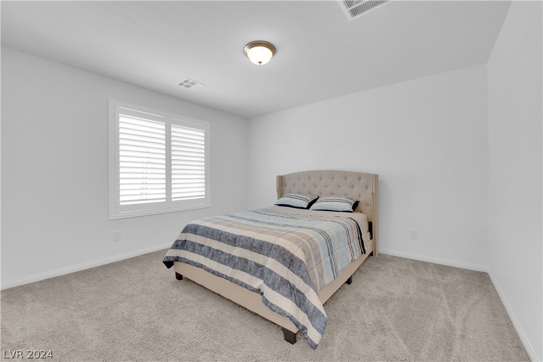 4562 Solitude Falls Avenue