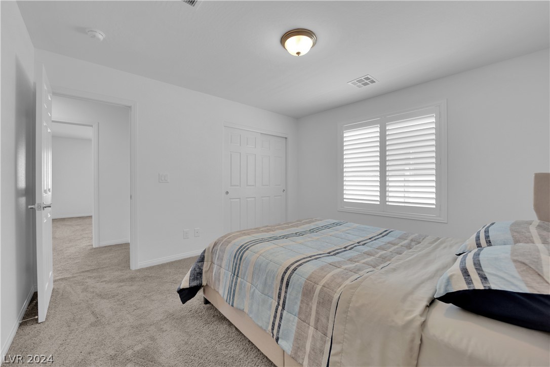 4562 Solitude Falls Avenue