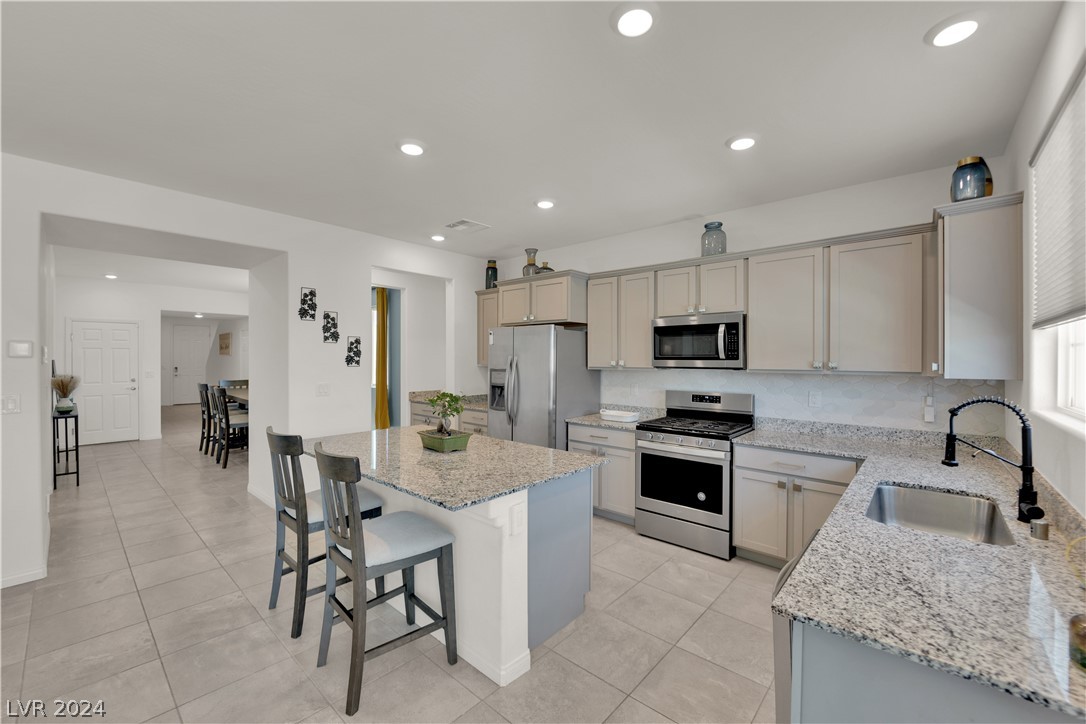 4562 Solitude Falls Avenue