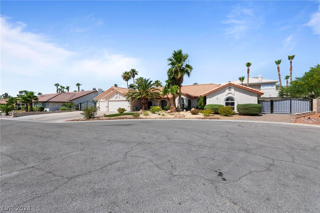 3131 Appleblossom Circle