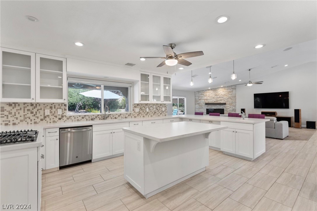3131 Appleblossom Circle