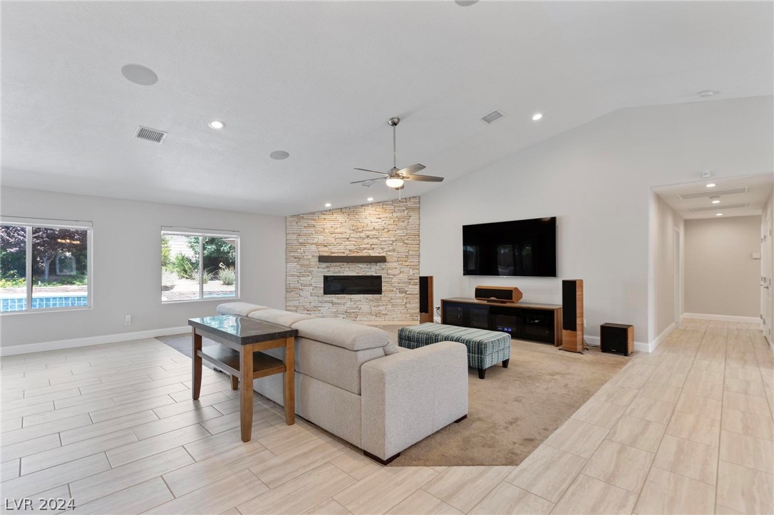 3131 Appleblossom Circle