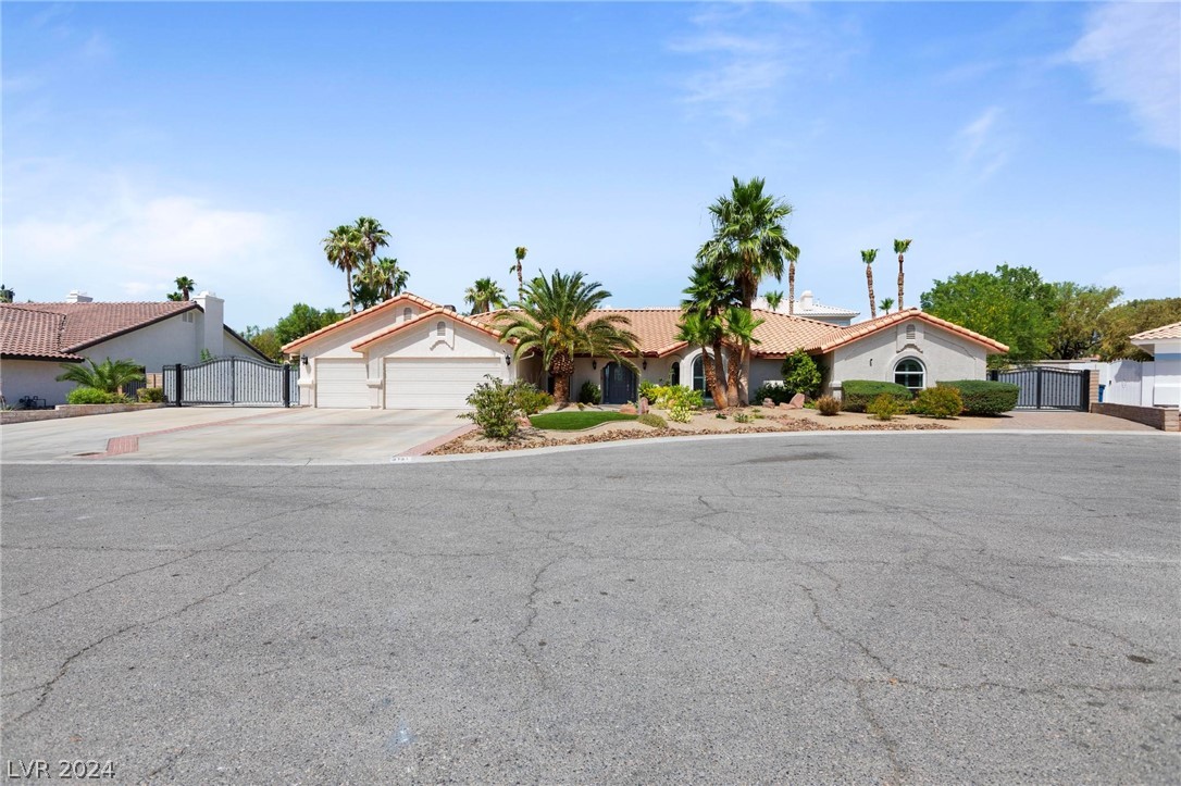 3131 Appleblossom Circle