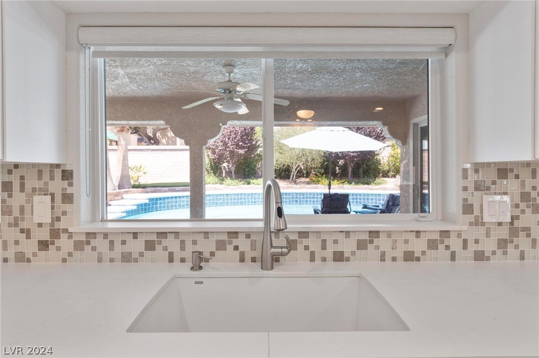 3131 Appleblossom Circle