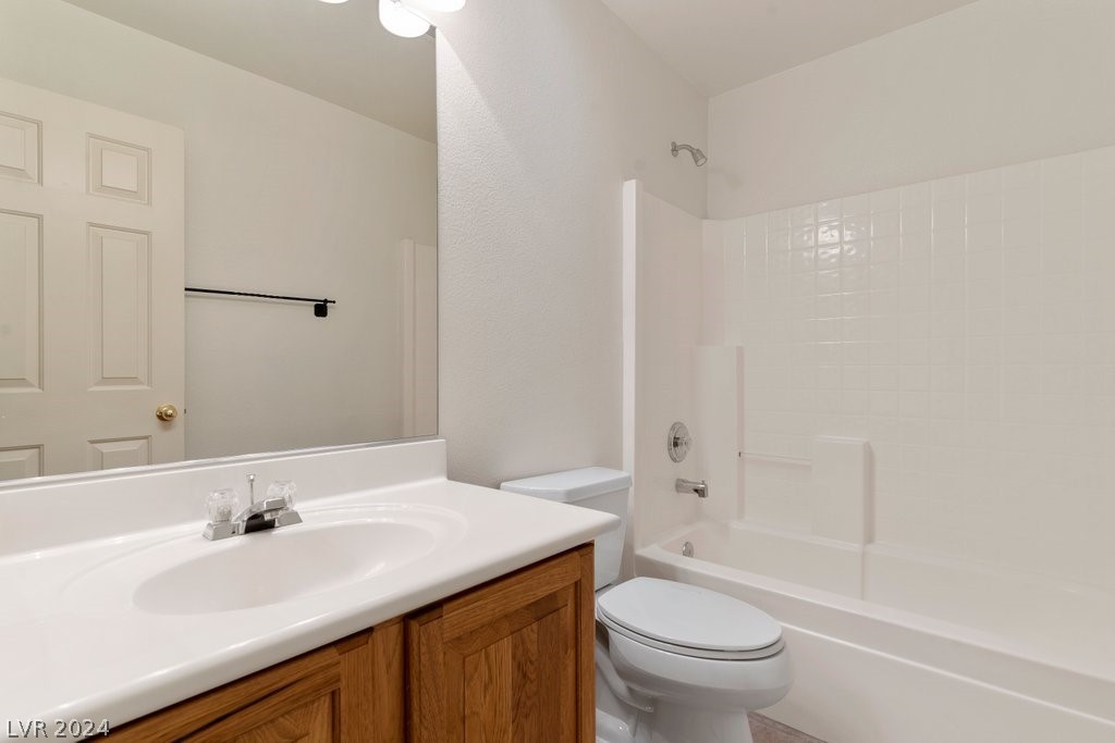 3845 Waynesvill Street