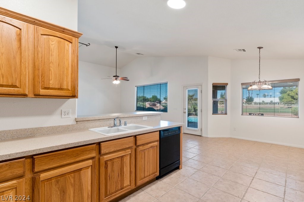 3845 Waynesvill Street