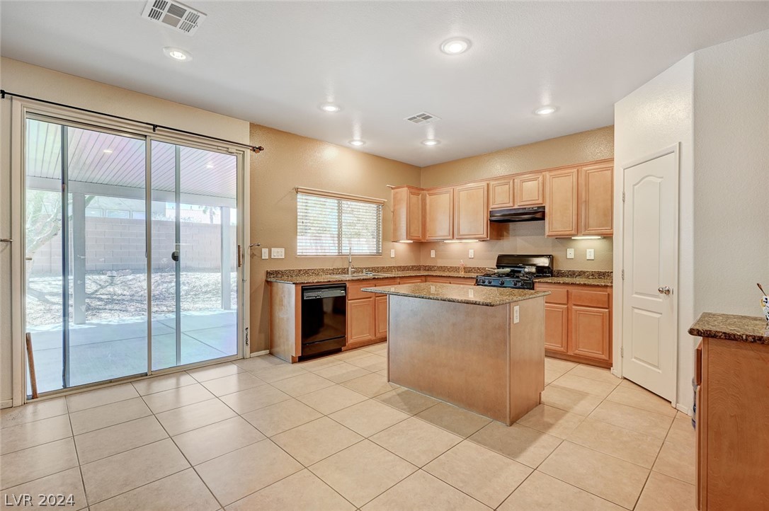 5633 Native Sunflower Street