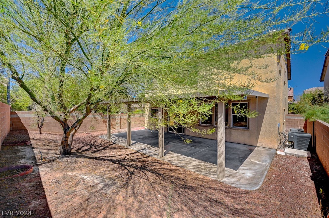 5633 Native Sunflower Street