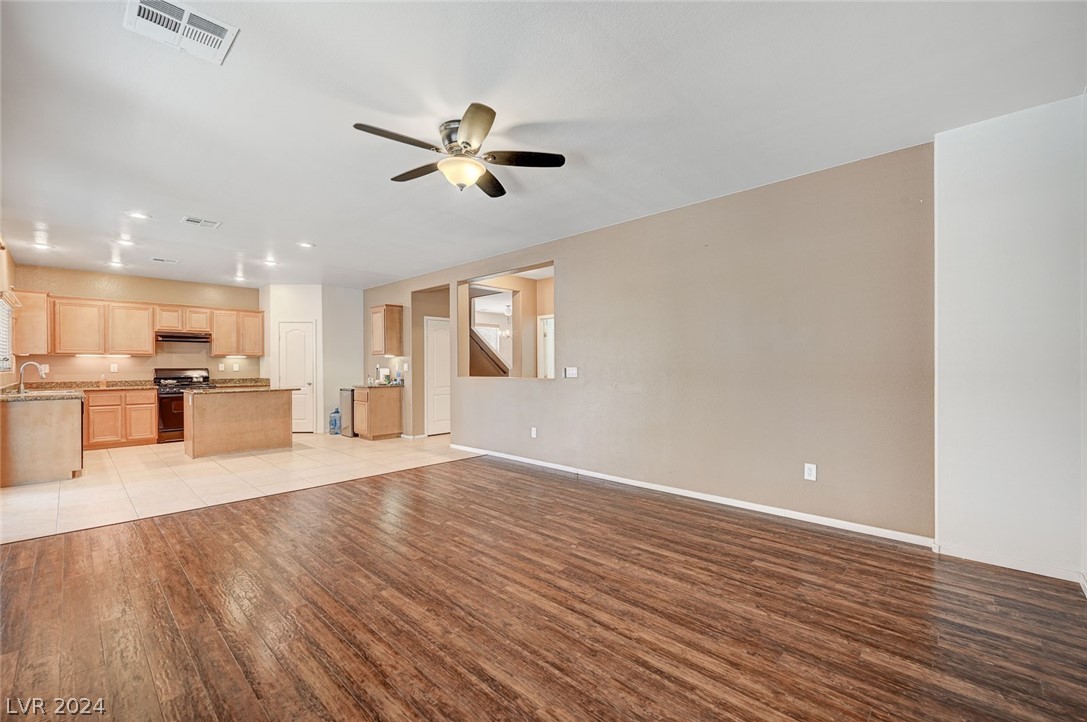 5633 Native Sunflower Street
