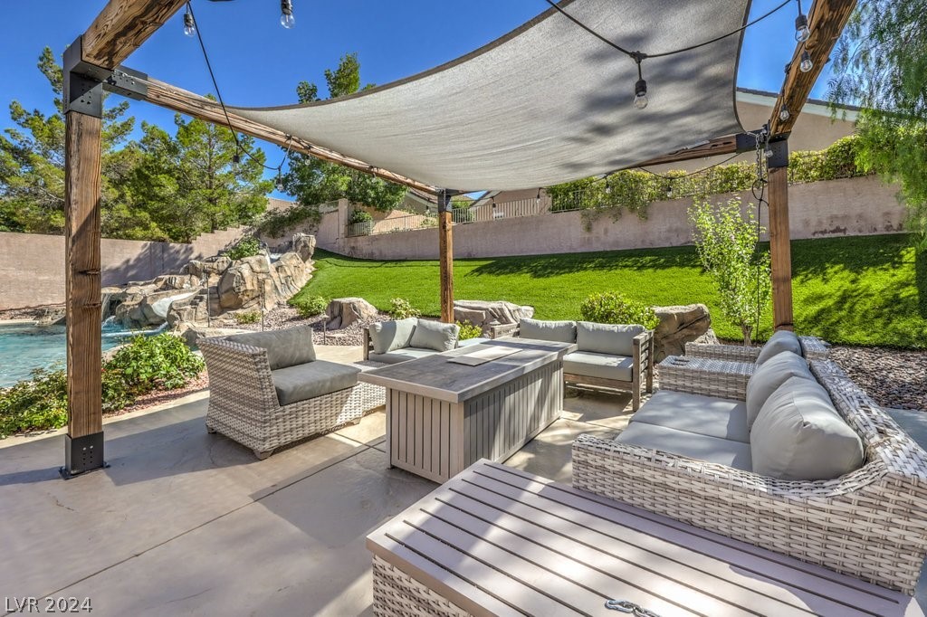 2221 Big Bar Drive