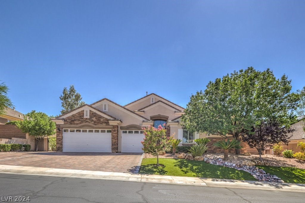 2221 Big Bar Drive