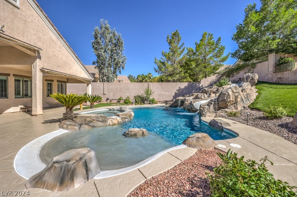 2221 Big Bar Drive