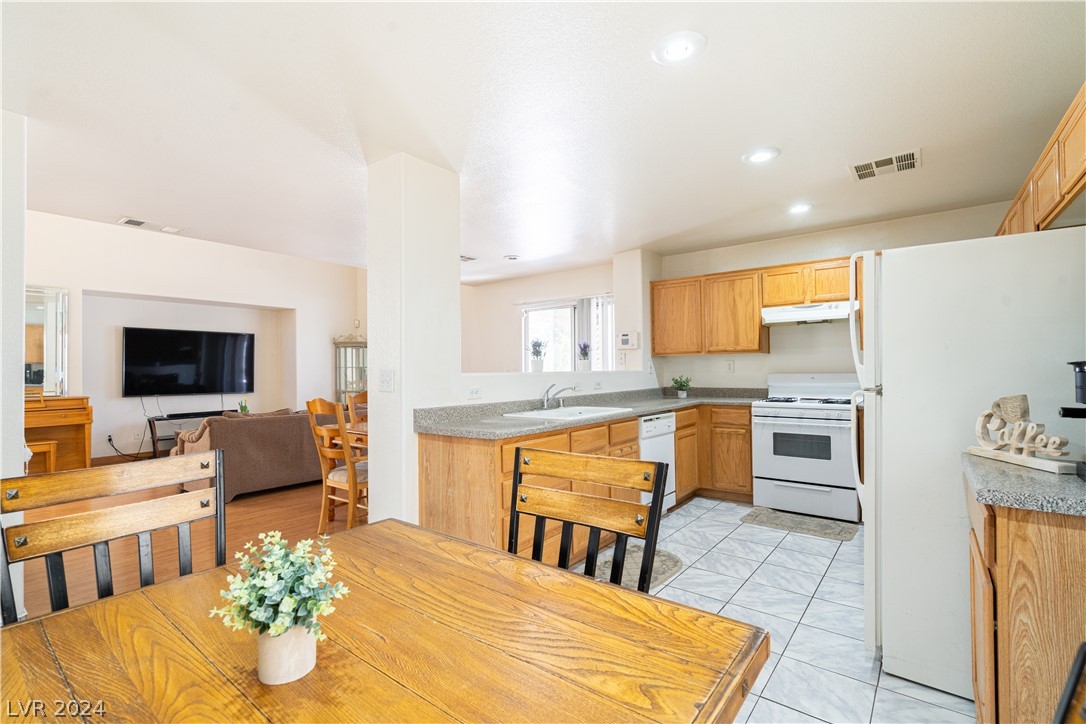 5930 Balsam Pine Drive