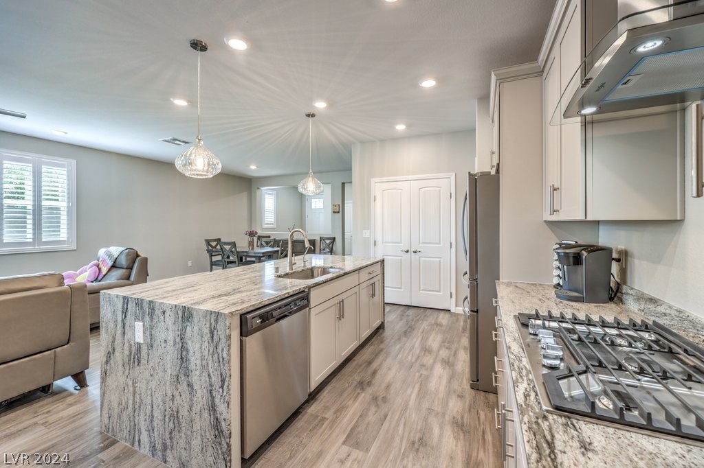 7488 Mojave Wind Avenue