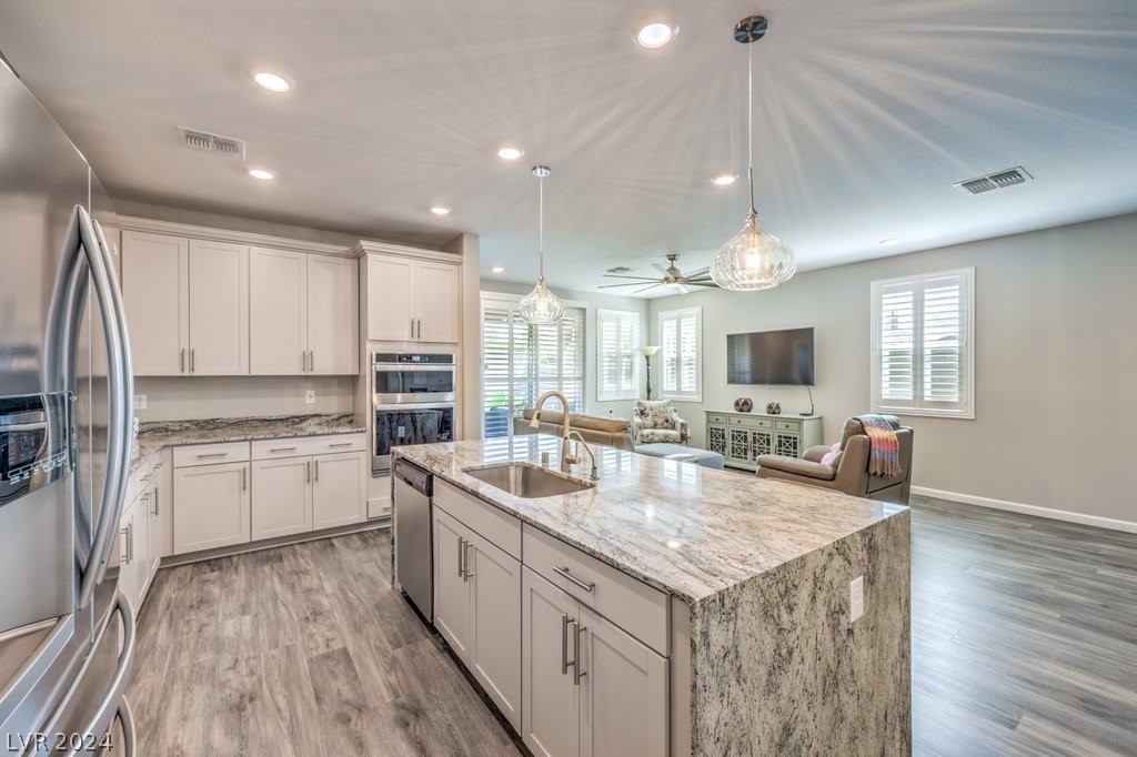 7488 Mojave Wind Avenue