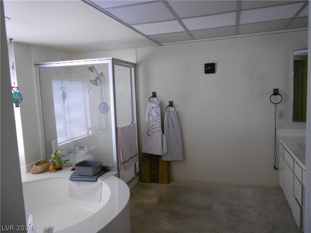 2404 La Solana Way