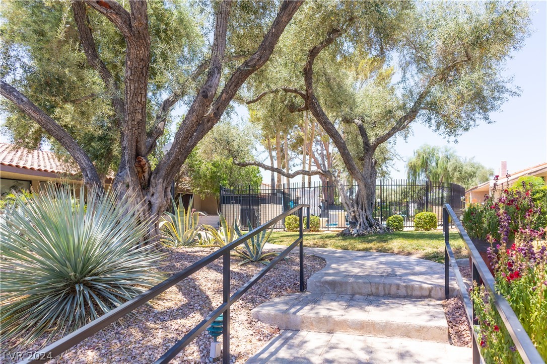 3162 Pradera Circle