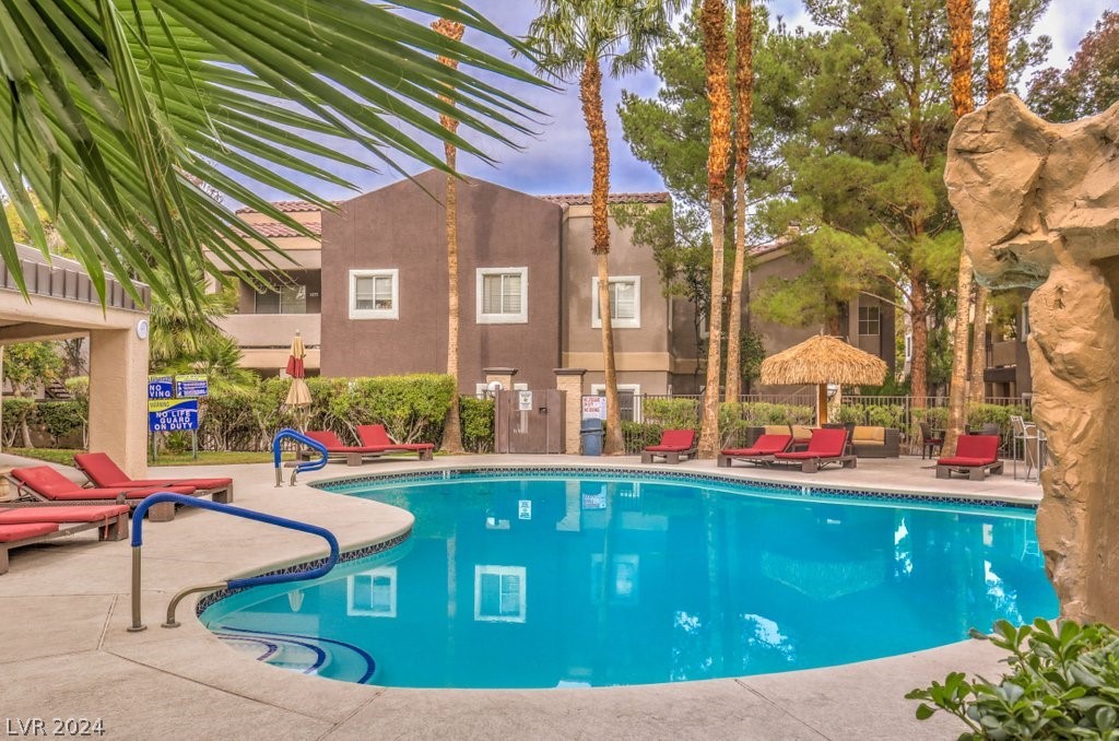 5250 South Rainbow Boulevard 2162