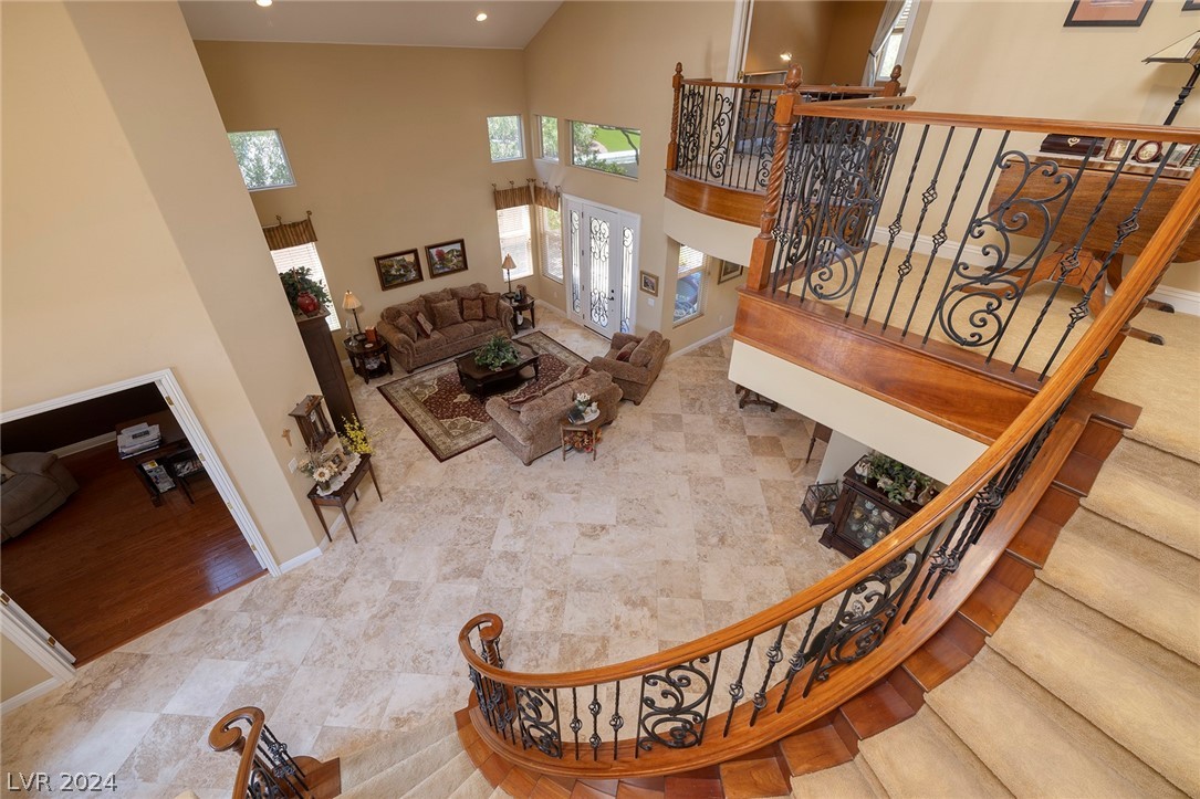 3035 Lullingstone Street