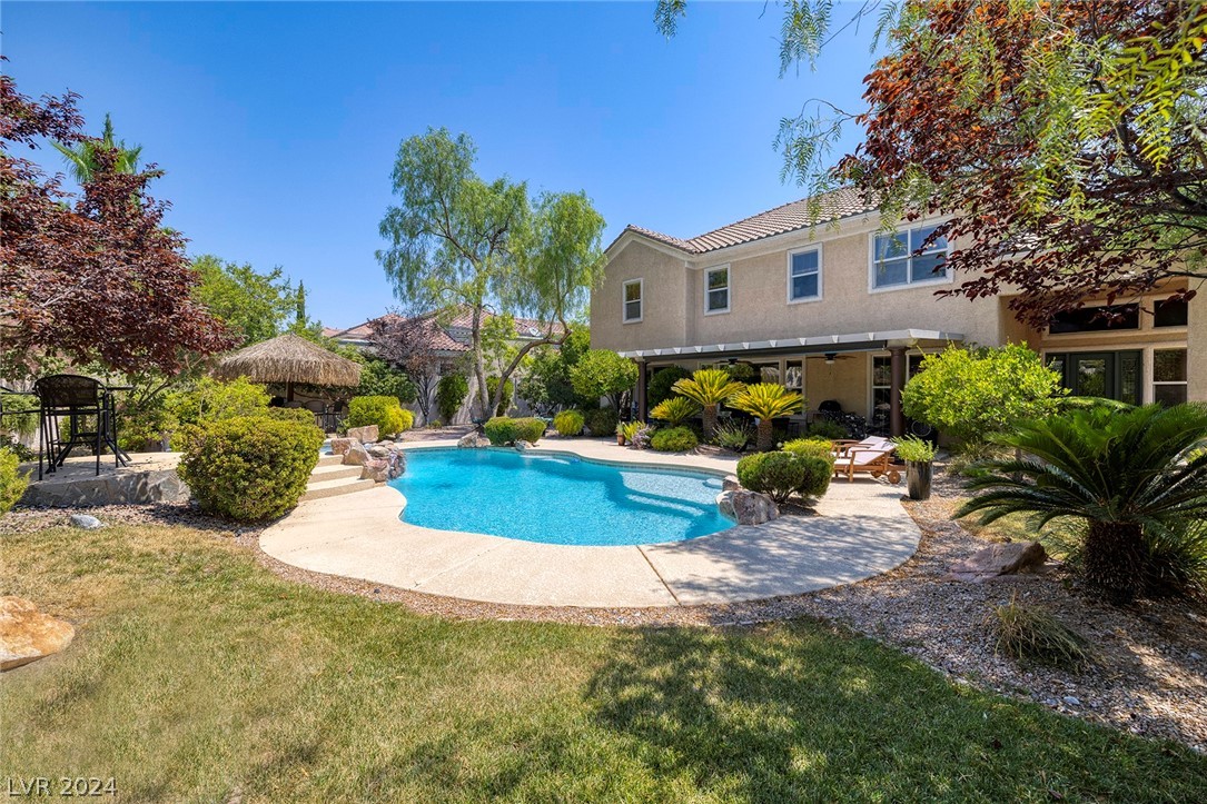 3035 Lullingstone Street