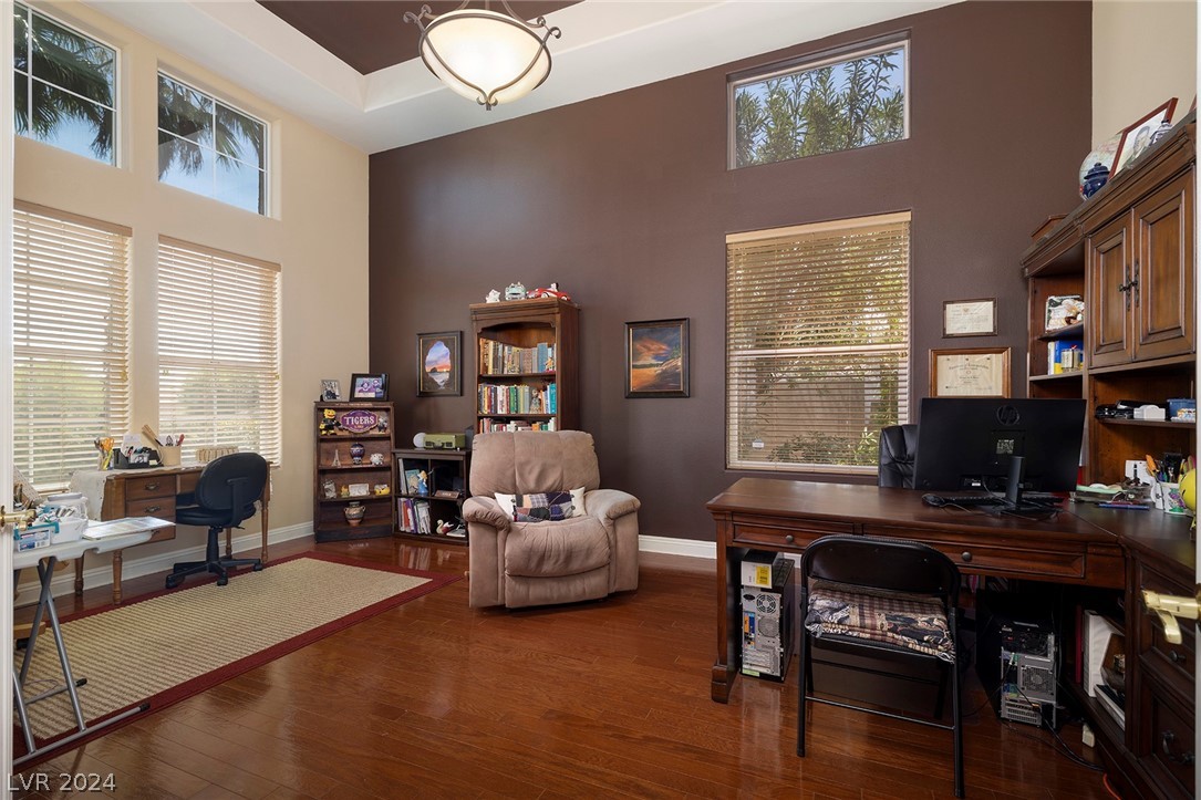 3035 Lullingstone Street