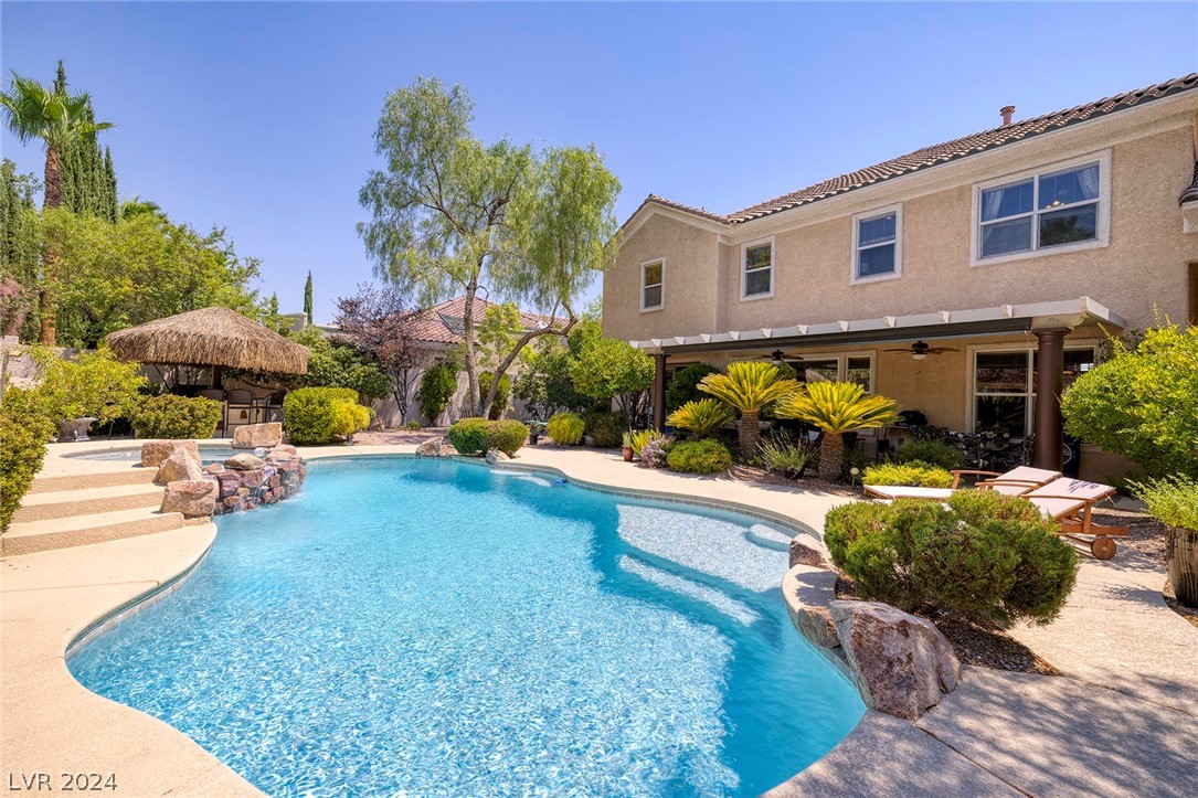 3035 Lullingstone Street