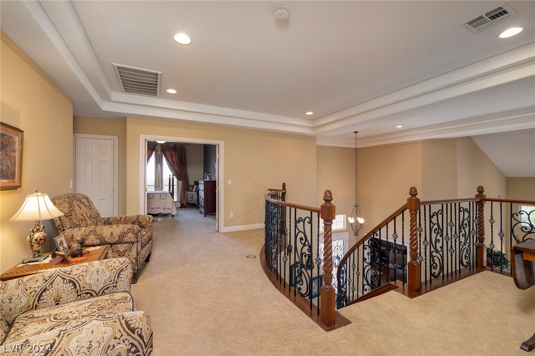 3035 Lullingstone Street