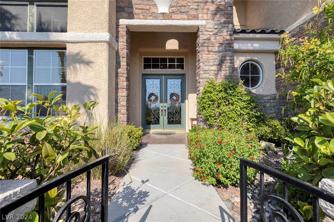 3035 Lullingstone Street